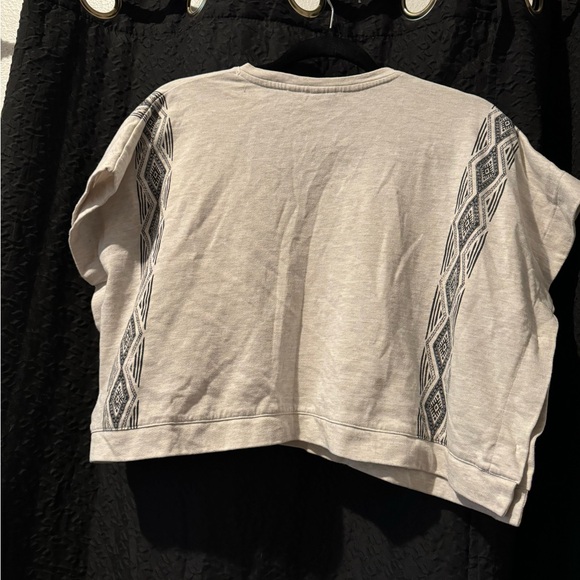 Roxy Top - Picture 10 of 10